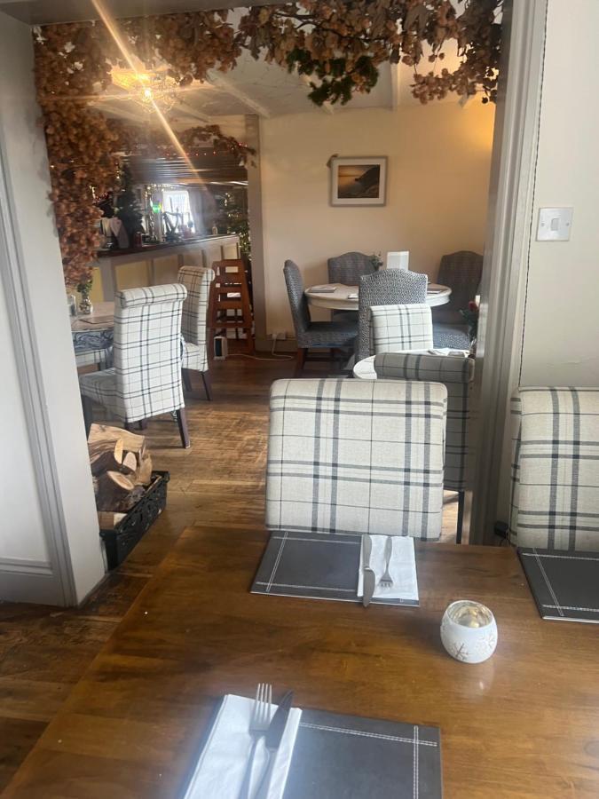 Coach And Horses Inn ペンザンス エクステリア 写真