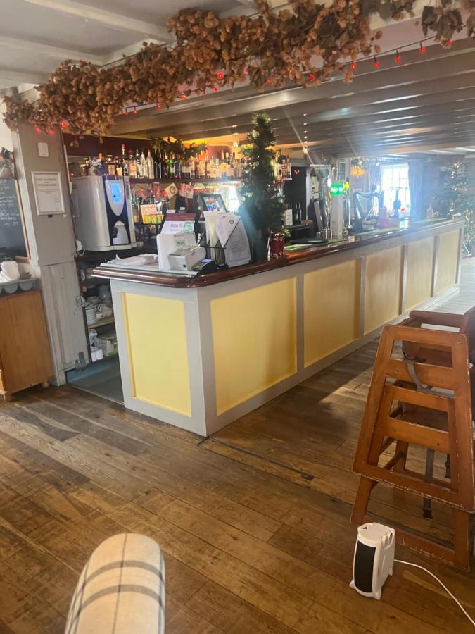 Coach And Horses Inn ペンザンス エクステリア 写真